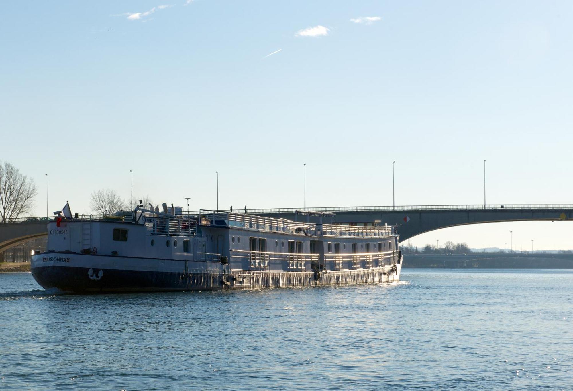 Bateau Hotel A Quai Le Chardonnay Avignon Exterior foto